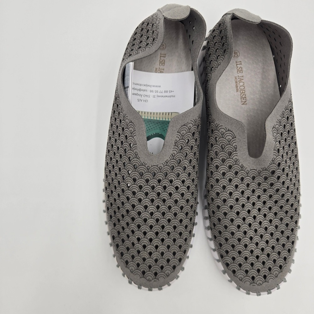 Ilse Jacobsen Tulip 139 Grey Perforated Slip On Sneakers Womens 40 Flats EUC - Picture 3 of 8